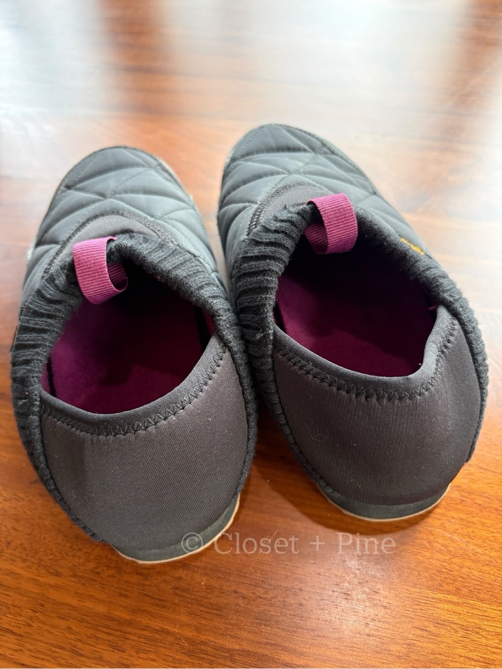 Teva Ember Moc Black Size 6 Slip On Moccasin Quilted Shoes - Picture 9 of 17